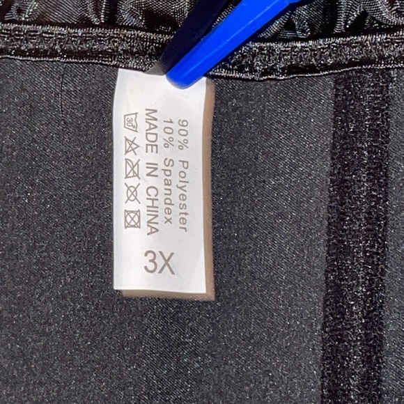 NWOT BLACK SATIN BROCADE BUSTIER PLUS SZ 3X - Picture 7 of 7